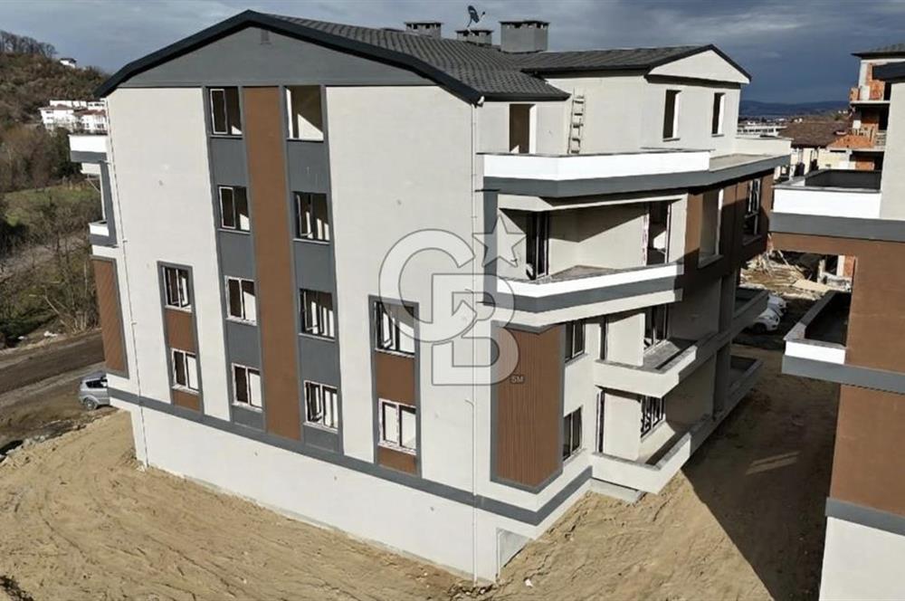 İhsaniye Merkezde 2+1 Merkezi Konumda Arakat Daire