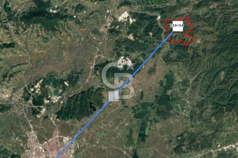 HENDEK DEREKÖY YOLA 155 M CEPHE İÇİNDE EV OLAN 0.40 KONUT İMARLI