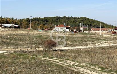 CB CITY'DEN YUKARI KALABAK KÖY'ÜNDE SATILIK TARLA