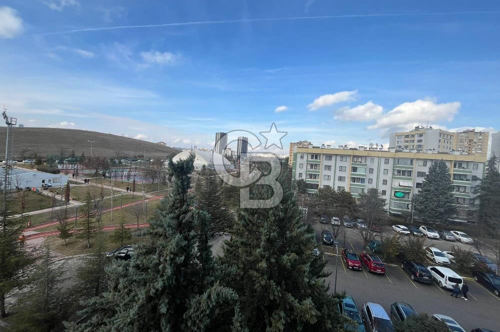 TUNAHAN'DA SUTEK SİTESİNDE SATILIK BÜYÜK TİP METRO YAKINI 2+1