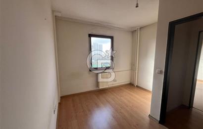 TUNAHAN'DA SUTEK SİTESİNDE SATILIK BÜYÜK TİP METRO YAKINI 2+1