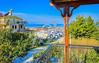 KUŞADASINDA HER KATINDAN DENİZ MANZARALI 7+2 MÜSTAKİL VİLLA