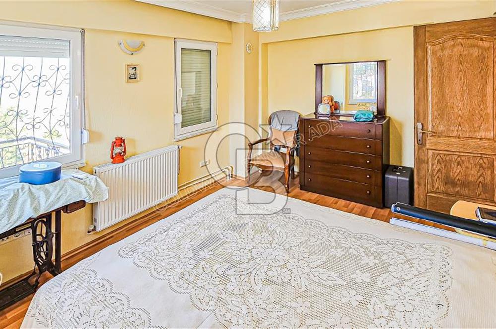 KUŞADASINDA HER KATINDAN DENİZ MANZARALI 7+2 MÜSTAKİL VİLLA