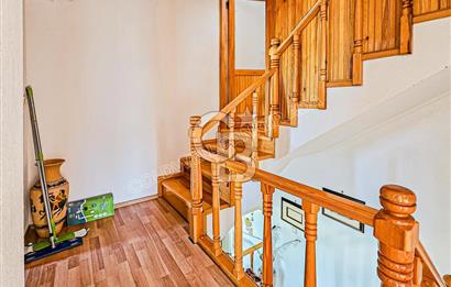 KUŞADASINDA HER KATINDAN DENİZ MANZARALI 7+2 MÜSTAKİL VİLLA