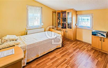 KUŞADASINDA HER KATINDAN DENİZ MANZARALI 7+2 MÜSTAKİL VİLLA