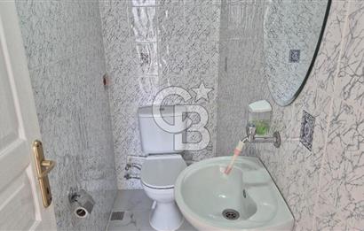 Balçova Onur Mahallesi Merkezi Yerde Bakımlı Kiralık 4+1 Daire