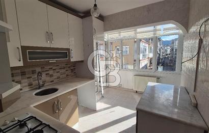 Balçova Onur Mahallesi Merkezi Yerde Bakımlı Kiralık 4+1 Daire