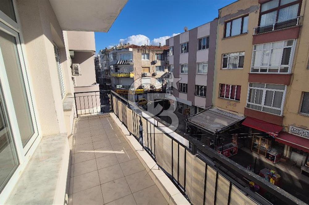 Balçova Onur Mahallesi Merkezi Yerde Bakımlı Kiralık 4+1 Daire