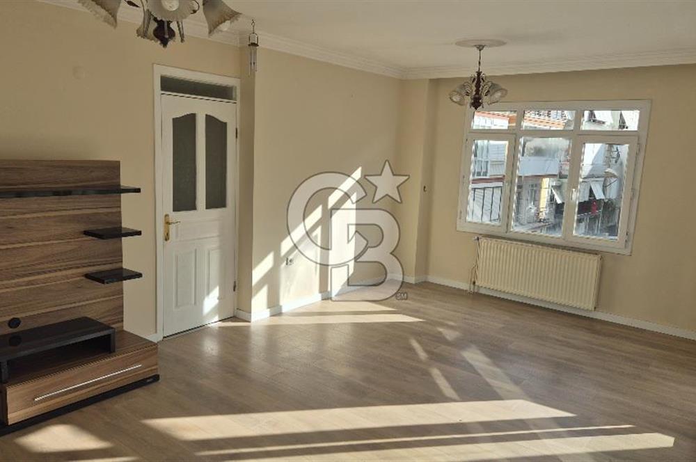 Balçova Onur Mahallesi Merkezi Yerde Bakımlı Kiralık 4+1 Daire