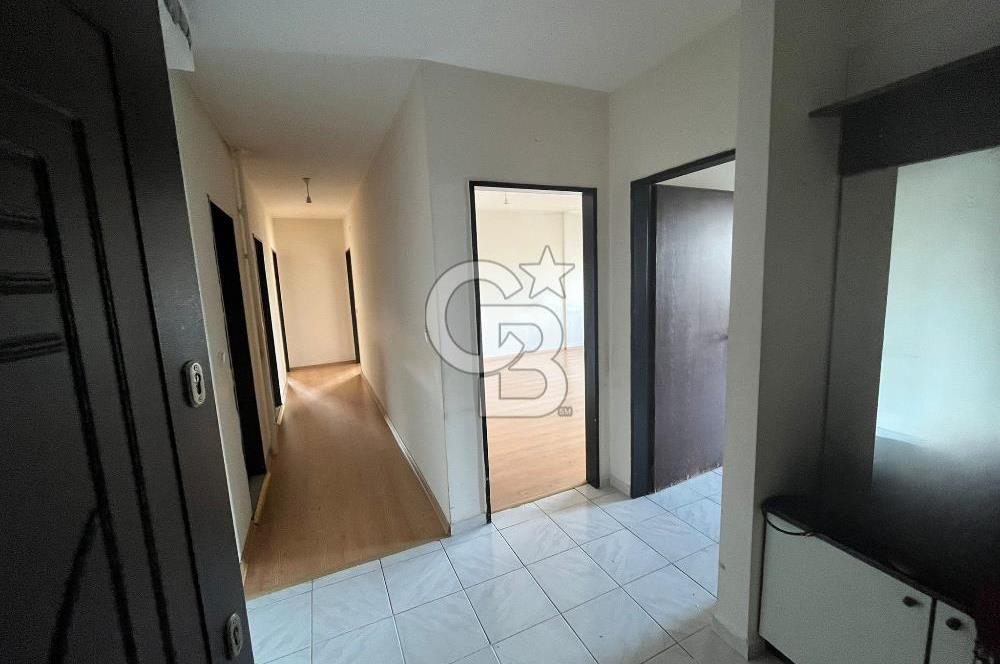 TUNAHAN'DA SUTEK SİTESİNDE SATILIK BÜYÜK TİP METRO YAKINI 2+1