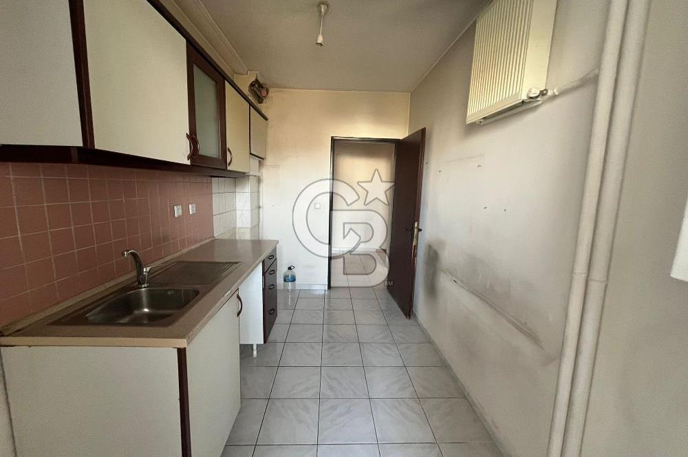 TUNAHAN'DA SUTEK SİTESİNDE SATILIK BÜYÜK TİP METRO YAKINI 2+1