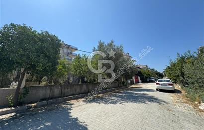 KUŞADASI MERKEZDE DENİZ MANZARALI SATILIK VİLLA İMARLI ARSA