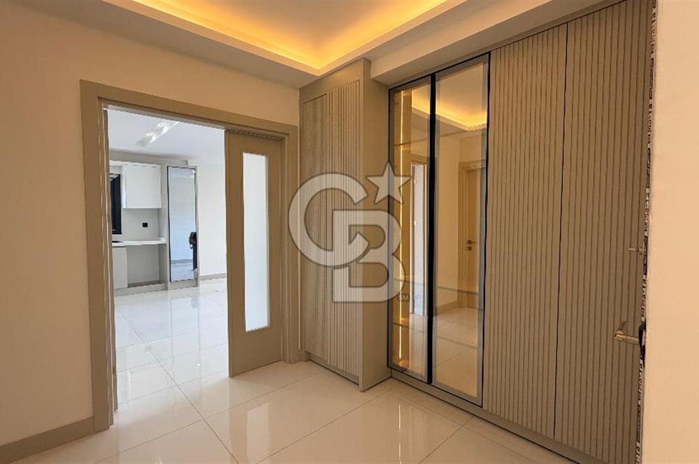 AYDIN KUŞADASI DEĞİRMENDERE'DE SİTE İÇİNDE SATILIK 3+1 CB PH