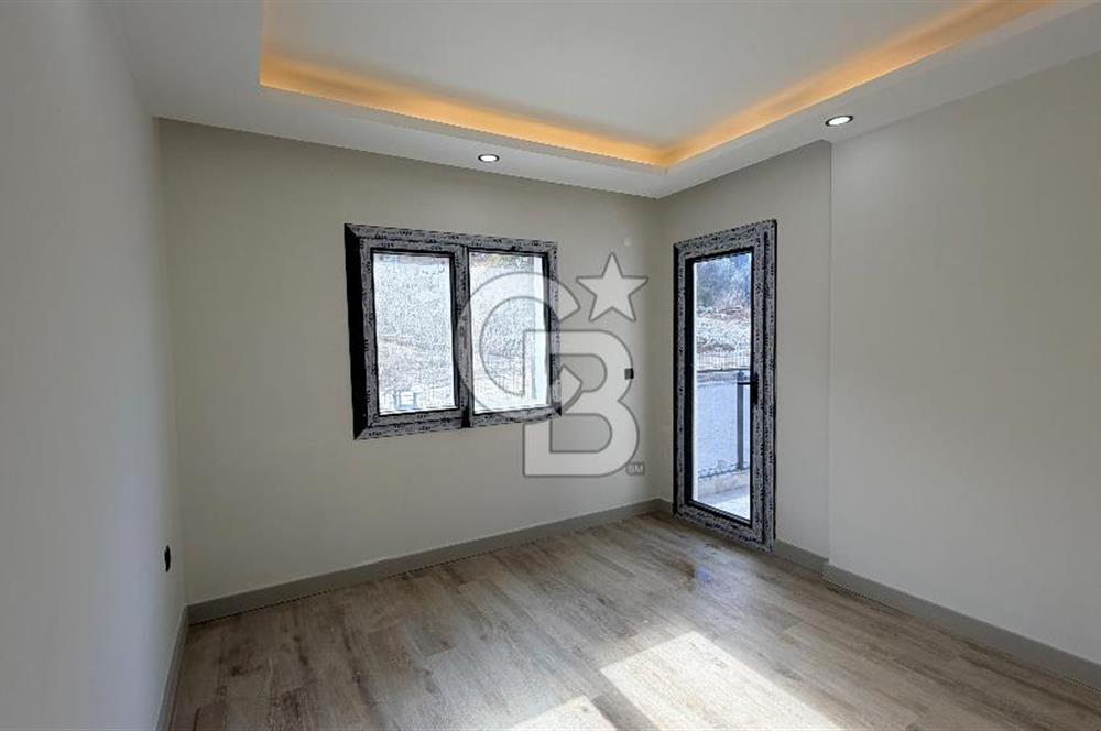 AYDIN KUŞADASI DEĞİRMENDERE'DE SİTE İÇİNDE SATILIK 3+1 CB PH