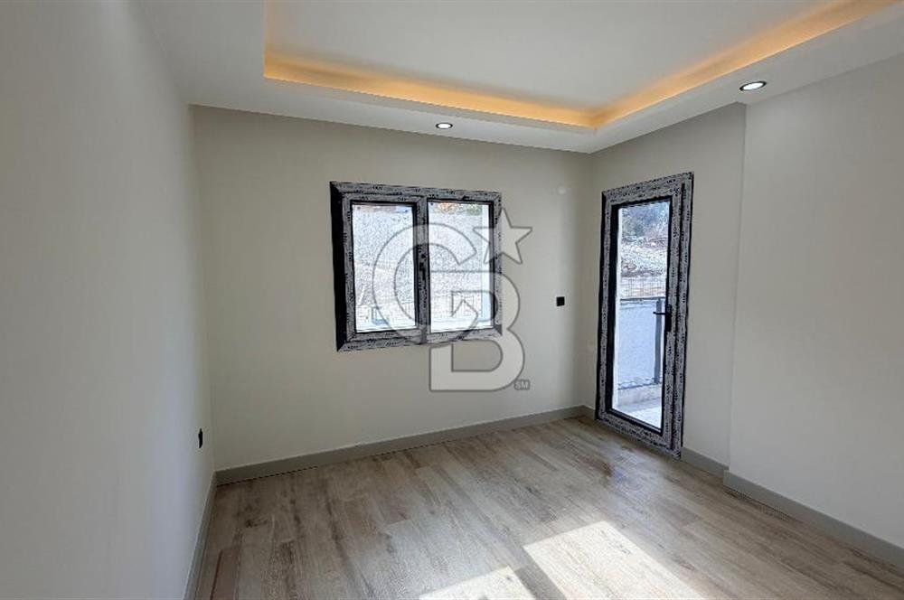 AYDIN KUŞADASI DEĞİRMENDERE'DE SİTE İÇİNDE SATILIK 3+1 CB PH