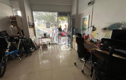 Karşıyaka Yalı Mahallesinde 20 m² Satılık Dükkan
