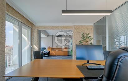 Fırsat Akmerkez Karşısı Kiralık 3+1 Otoparklı Ofis Katı