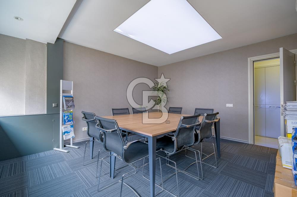 Fırsat Akmerkez Karşısı Kiralık 3+1 Otoparklı Ofis Katı