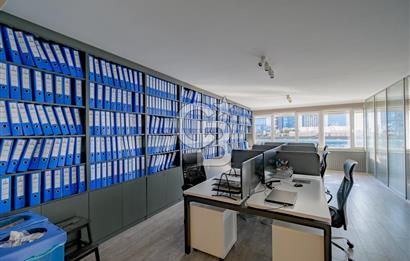 Fırsat Akmerkez Karşısı Kiralık 3+1 Otoparklı Ofis Katı