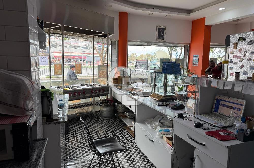 Balçova Mithatpaşa Caddesi üzerinde Devren Kiralık
