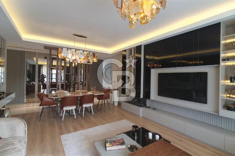 LÜKS SİTE İÇİ 20.KAT GÖL MANZARALI DAİRE+DÜKKAN HİSSE