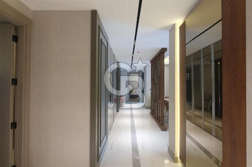 LÜKS SİTE İÇİ 20.KAT GÖL MANZARALI DAİRE+DÜKKAN HİSSE