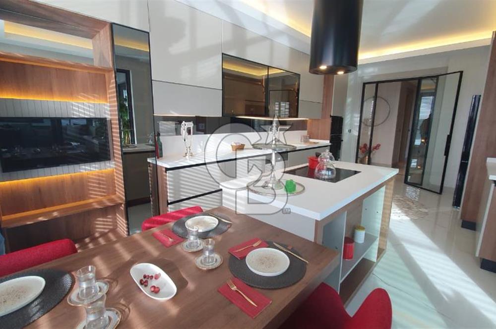 LÜKS SİTE İÇİ 20.KAT GÖL MANZARALI DAİRE+DÜKKAN HİSSE