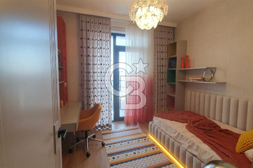 LÜKS SİTE İÇİ 20.KAT GÖL MANZARALI DAİRE+DÜKKAN HİSSE