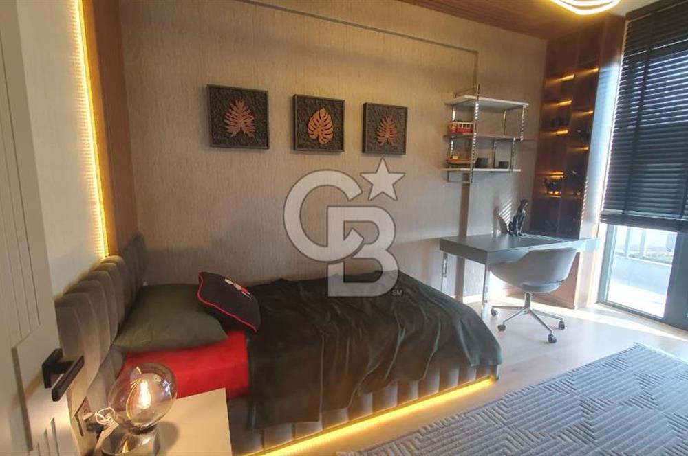 LÜKS SİTE İÇİ 20.KAT GÖL MANZARALI DAİRE+DÜKKAN HİSSE