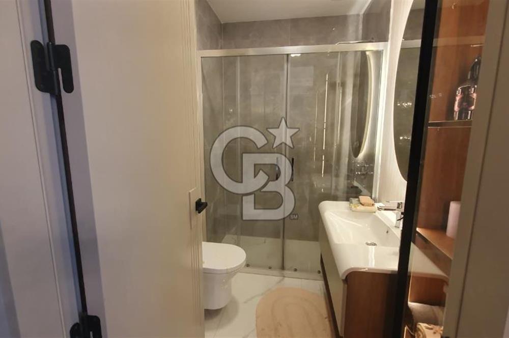 LÜKS SİTE İÇİ 20.KAT GÖL MANZARALI DAİRE+DÜKKAN HİSSE