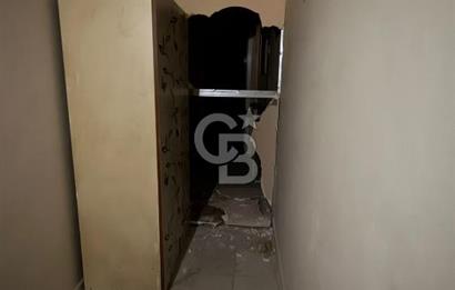 CB CITY'DEN GAZİ YAKUP SATAR CADDESİNDE SATILIK DÜKKAN