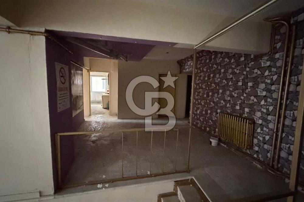 CB CITY'DEN GAZİ YAKUP SATAR CADDESİNDE SATILIK DÜKKAN