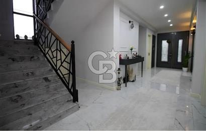 Yeni Bağlıca’da Manzaraya Hakim 6+1 Satılık Müstakil Villa