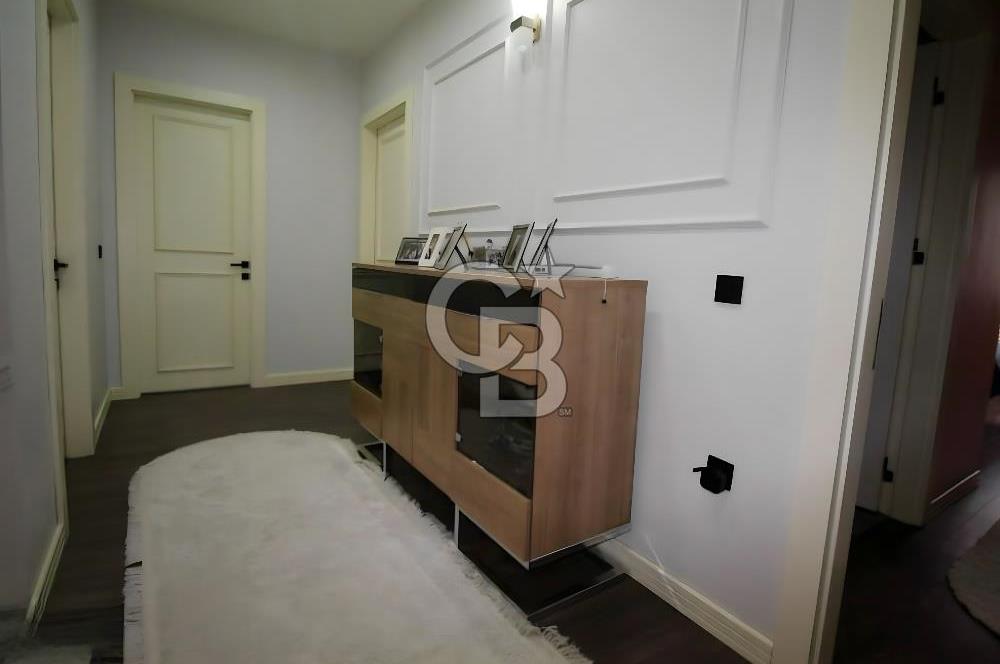 Yeni Bağlıca’da Manzaraya Hakim 6+1 Satılık Müstakil Villa