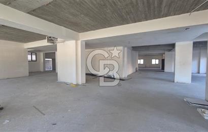 Bornova Ergene Sedeftepe Vadi Evlerinde 891 m2 Boş Depolu Dükkân