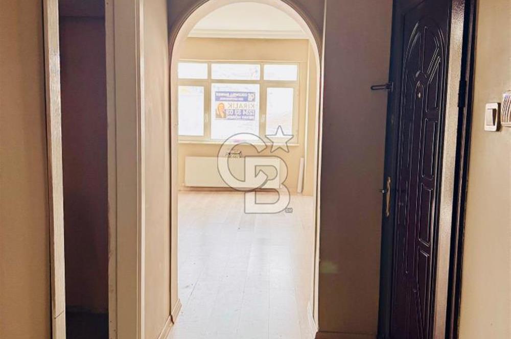 Beyoğlu Kasımpaşa'da 2+1 Kiralık Boş Daire 