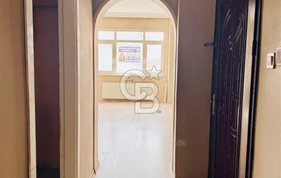 Beyoğlu Kasımpaşa'da 2+1 Kiralık Boş Daire 