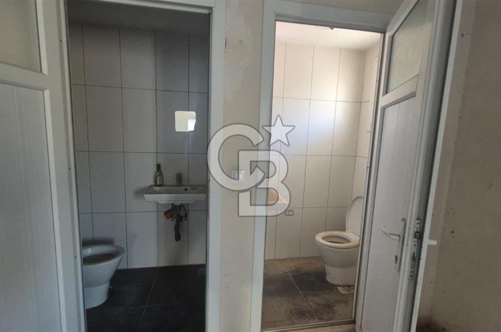 Bornova Ergene Sedeftepe Vadi Evlerinde 891 m2 Boş Depolu Dükkân