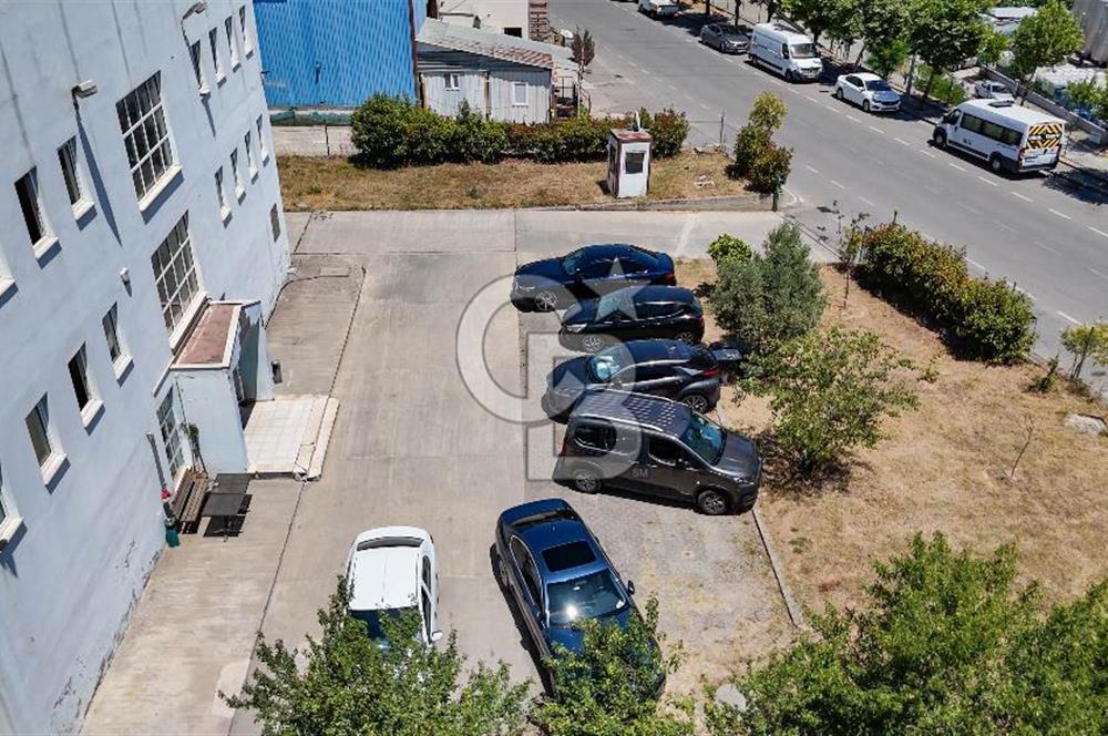 AYOSB de 3.600 m² Arsa 1.400 m² Kapalı Alanlı Kiralık Fabrika