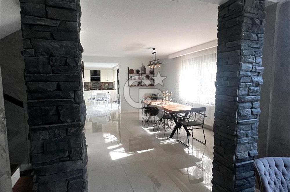 Urla Kalabak Çamkoza Evler’in de Kiralık Eşyalı Müstakil Havuzlu Villa 