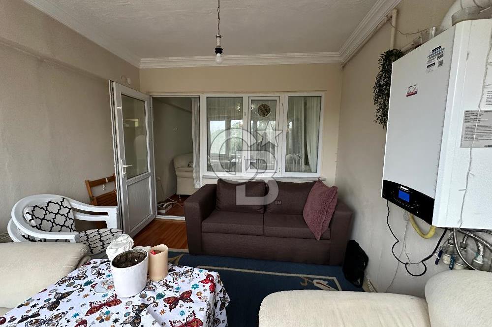 ÇANAKKALE MERKEZ BELEDİYENİN KARŞISINDA GENİŞ EŞYALI KİRALIK 1+1