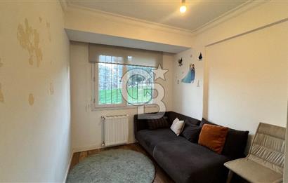 Karşıyaka Zübeyde hanım'da Tadilatlı 2+1 Eşyalı Kiralık Daire