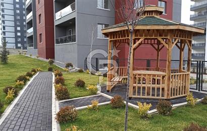 SATILIK YAPRACIK 'TA OTURUMA BAŞLAMIŞ YENİ BİNADA