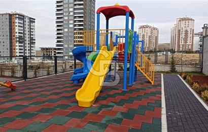 SATILIK YAPRACIK 'TA OTURUMA BAŞLAMIŞ YENİ BİNADA