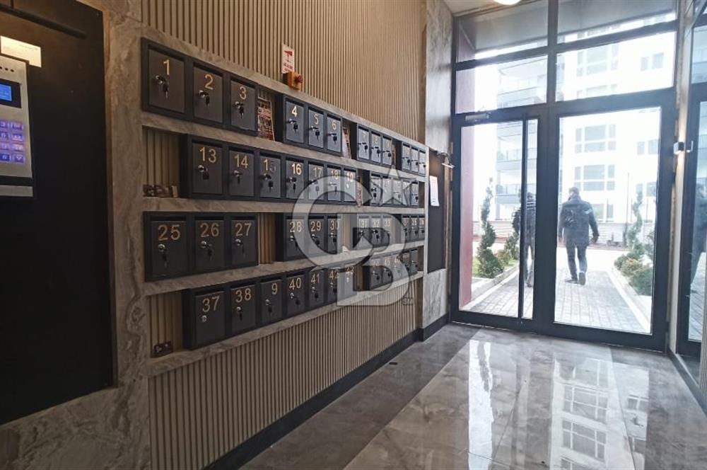 SATILIK YAPRACIK 'TA OTURUMA BAŞLAMIŞ YENİ BİNADA