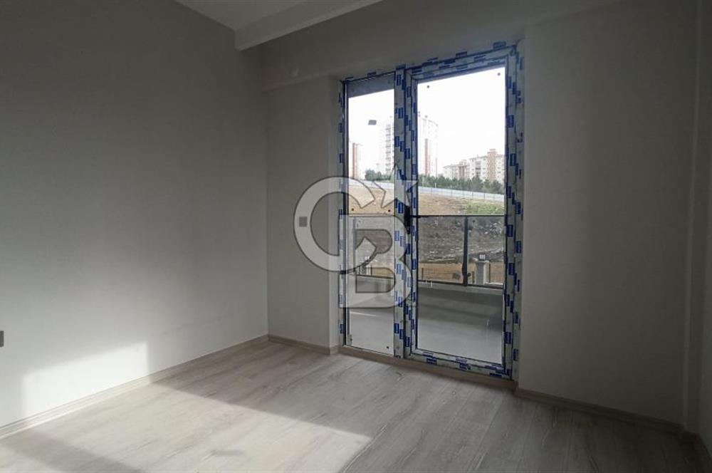 SATILIK YAPRACIK 'TA OTURUMA BAŞLAMIŞ YENİ BİNADA