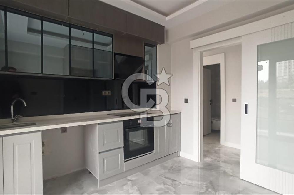 SATILIK YAPRACIK 'TA OTURUMA BAŞLAMIŞ YENİ BİNADA