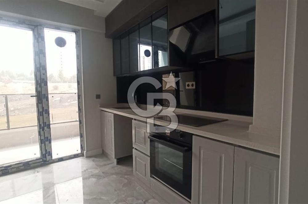 SATILIK YAPRACIK 'TA OTURUMA BAŞLAMIŞ YENİ BİNADA