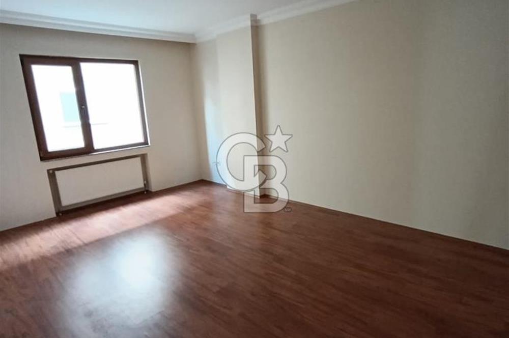 KÜÇÜKYALI MEKTEP CADDESİNDE SATILIK 3+1 DAİRE
