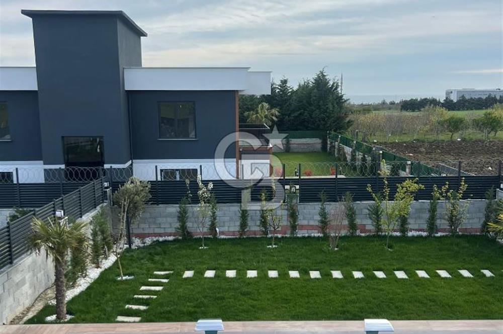 SİLİVRİ KAVAKLIDA MUHTEŞEM VİLLA